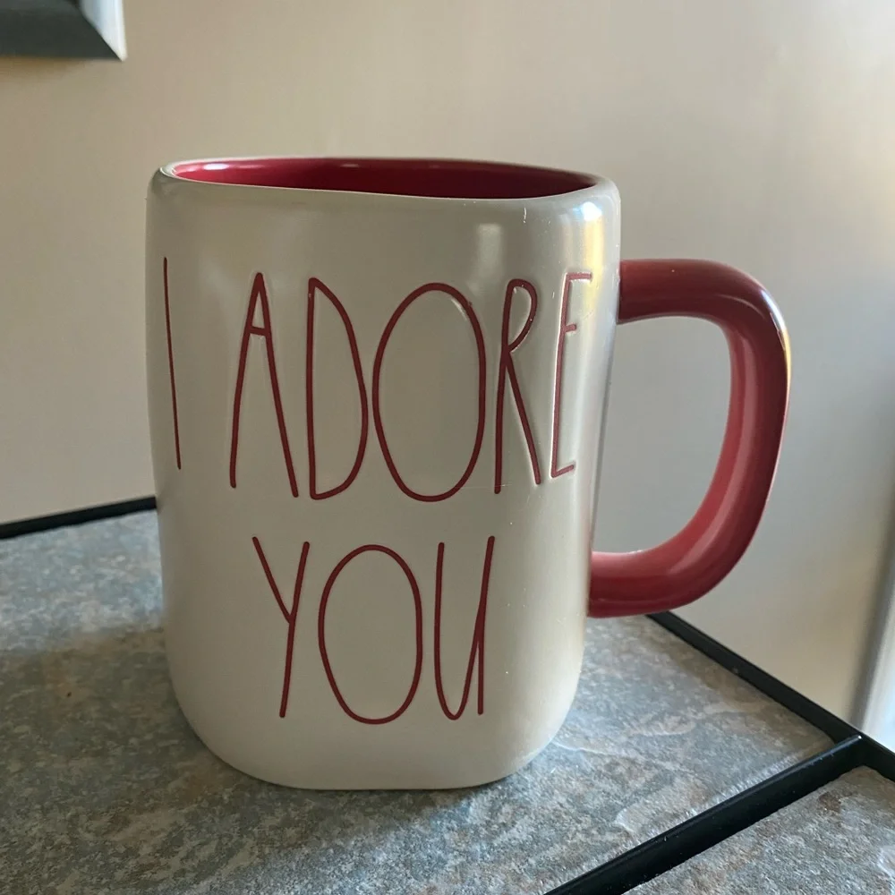 Rae Dunn mug set - Picture 2 of 6